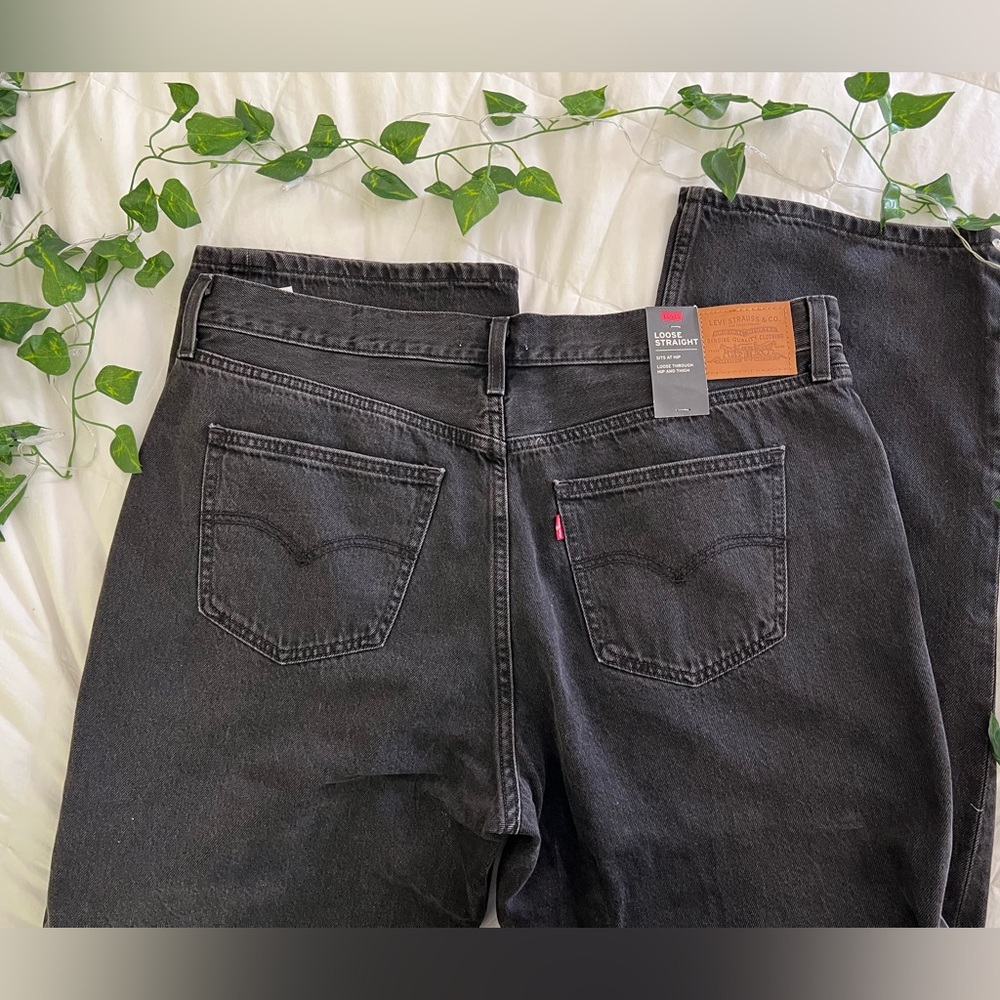 Levi’s loose straight